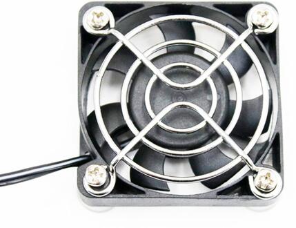 Draagbare Usb Cooler Cooling Pad Cooler Fan Gamepad Shooter Mute Radiator Fan Universele Mobiele Telefoon Game Controller Koellichaam