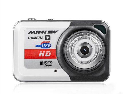 Draagbare X6 Digitale Camera Ultra HD Mini Camera 32 GB TF Card w/Mic Digitale Video Camera PC DV camcorder Schieten Opname zilver