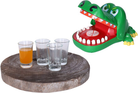 Drankspelletje bijtende krokodil incl. 4 gratis shotglaasjes