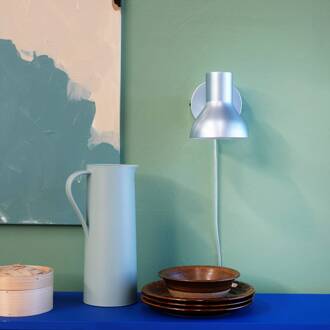 Dyberg larsen Bob wandlamp met metalen finish blauw