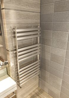 Eastbrook Design radiator handdoekradiator verticaal staal chroom 160x50cm 580 watt - Eastbrook Tunstall