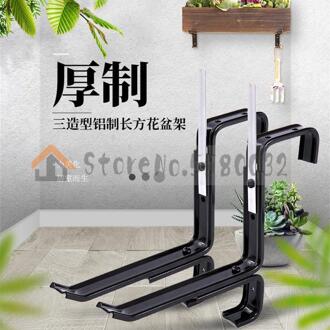 Een Grote Bloem Op Het Balkon Van Wasbeer Opknoping Op De Groene Muur FY2