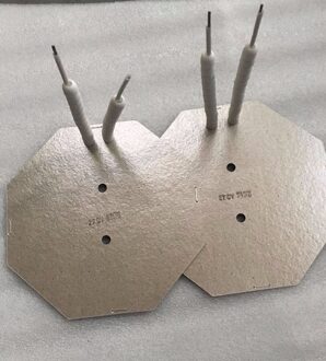 EEN Paar 2 Stuks Verwarmingselement 220V of 110V Voor Ei Bubble Wafel Makers Geschikt voor de Model FY-6 serie