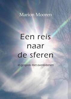 Een reis naar de sferen -  Marion Mooren (ISBN: 9789071343612)