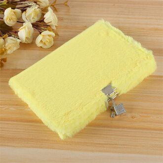 Eenvoudige Harajuku Stijl Vrouwen Notebook A5 Creatieve Studenten Meisjes Pluche Dagboek Notebook Met Slot Prachtige Voor Studenten geel