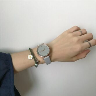 Eenvoudige Vrouwen Horloges Kwaliteiten Groen Dames Quartz Horloges Minimalistische Vrouwelijke Lederen Horloge grijs