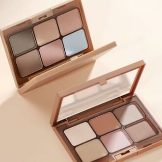 Elegant Matte Eyeshadow Palette - 2 Types 01# - 10.5g