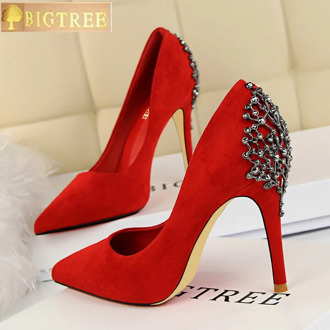 Elegant Metal Crystal Women High Heels Shoes 2018 New Fashion Party Shoes Women's Pointed Toe Shallow Solid Flock Shoes 6 Colors