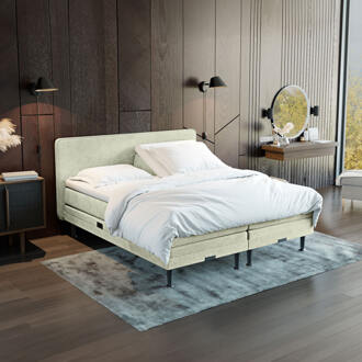 Elektrisch verstelbare Boxspring 'Oslo' kleur naturel, 180 x 210 cm, matrassen 2 x medium