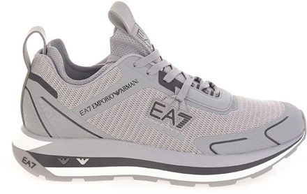 Emporio Armani EA7 Lichtgrijze Sneakers met Metalen Adelaars Emporio Armani EA7 , Gray , Heren - 44 2/3 Eu,42 2/3 Eu,42 Eu,43 1/3 Eu,41 1/3 Eu,40 2/3 EU