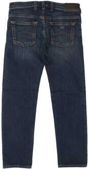 Emporio Armani Juniors J45 regular fit jongensjeans in blauw