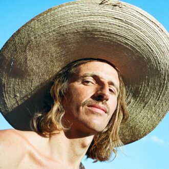 En Silence - Antonin