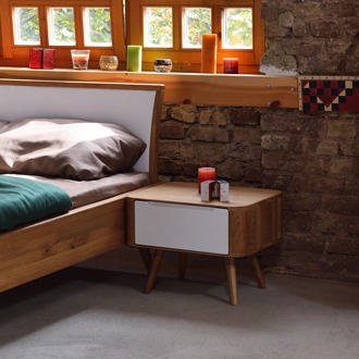 Ena nightstand 55 houten nachtkastje naturel - 1 lade Bruin