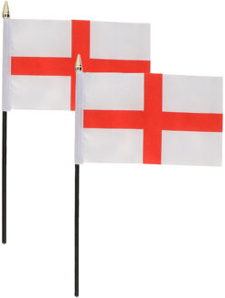 Engeland St George - 2x - mini vlaggetje van 10 x 15 cm op stokje - Landen vlag - H27 cm
