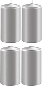 Enlightening Candles 4x Metallic zilveren cilinderkaarsen/stompkaarsen 6 x 8 cm 27 branduren