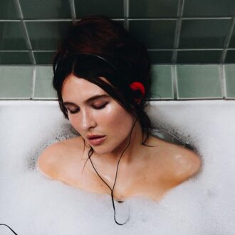 Epic Confessions - Mimi Webb