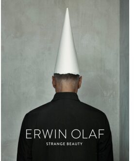 Erwin Olaf - Daniel Hornuff