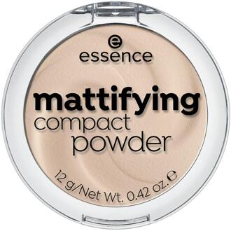Essence Poeder Essence Mattifying Compact Powder 11 11 g