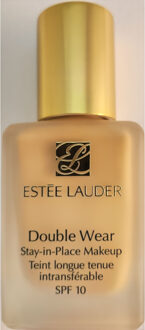 Estée Lauder Double Wear Stay-In-Place foundation - 3W2 Cashew Beige - 000