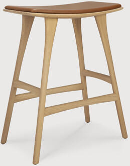 Ethnicraft Barkruk 'Osso' Gevernist Eikenhout en Leder, kleur Naturel/Cognac (zithoogte 67cm)