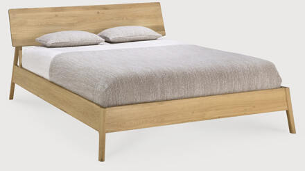 Ethnicraft Bed 'Air' Geolied Eikenhout, 160 x 200cm, kleur Naturel - 160 x 200 cm