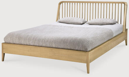 Ethnicraft Bed 'Spindle' Geolied Eikenhout, 180 x 200cm - 180 x 200 cm