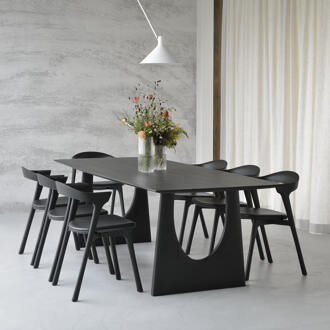 Ethnicraft Eettafel 'Geometric' Gevernist Eikenhout, 220 x 100cm, kleur Zwart - 220 x 100 cm