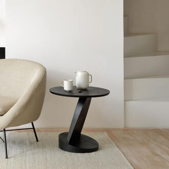 Ethnicraft Ronde Bijzettafel 'Oblic' Gevernist Teakhout, 52cm, kleur Zwart - 52 cm