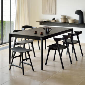 Ethnicraft Uitschuifbare Eettafel 'Bok' Gevernist Eikenhout, 140/220 x 90cm, kleur Zwart - 140/220 x 90 cm