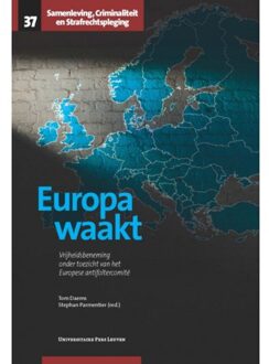 Europa waakt - Boek Universitaire Pers Leuven (9462701326)