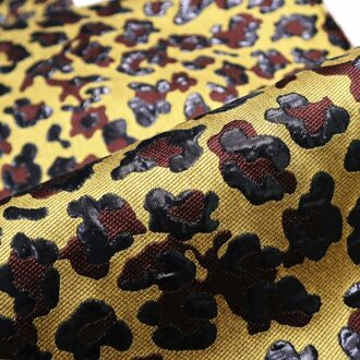 Europese En Amerikaanse Elegante Goud Zijde Luipaard Print Drie-Dimensionale Reliëf Garen Jacquard Jurk Stijl Kleding Stof 1