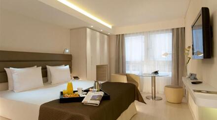 Eurostars Book Hotel