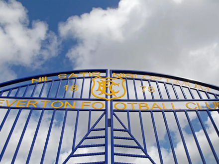 Everton FC vs Nottingham Forest (Premier League) (Eigen vervoer)