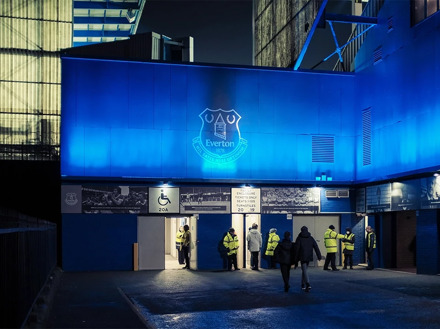 Everton FC vs Wolverhampton Wanderers (Premier League) (Vliegtuig)