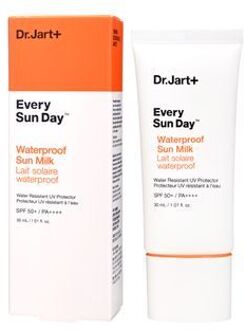 Every Sun Day Waterproof Sun Milk - Zonnebrandcrème