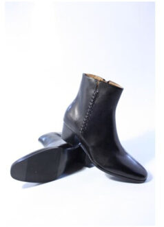 Everybody Velpa enkellaars - maat 38 Zwart