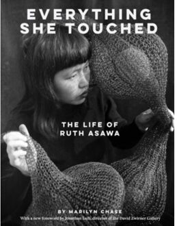 Everything She Touched - Marilyn Chase