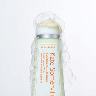 ExfoliKate Cleanser Daily Foaming Wash 240ml
