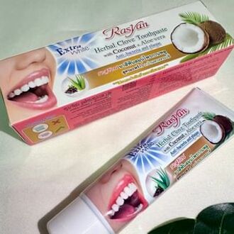 Extra White Herbal Clove Toothpaste with Coconut & Aloe Vera 100g
