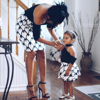 Fashion Mama And Daughter Half Sleeve Short Dress Sexy Mom Girl Off Shoulder Printed Dresses Summer Family Matching Outfits