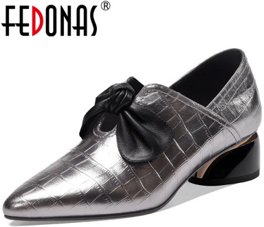 FEDONAS Concise Shallow Women Shoes Cow Patent Leather Pumps Butterfly Knot Pumps Elegant Spring Summer 2020 Retro Shoes Woman