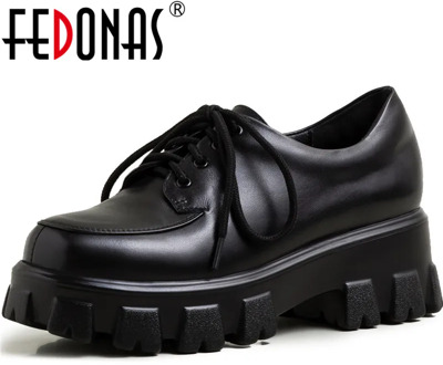 FEDONAS Women 2020 Round Toe Night Club Prom Pumps Sweet Butterfly Knot Cross-Tied Shoes New Fashion Patent Leather Shoes Woman