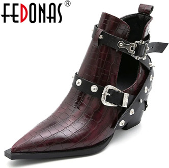FEDONAS Women Night Club Sexy Pumps Pu Metal Decoration Side Buckle Shoes Slip On 2020 Concise Casual Spring Summer Shoes Woman