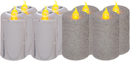 Feeric lights & Christmas Feeric lights and christmas Kaarsen - 8x stuks - zilver - LED - H7,5 cm - glans en glitterafwerking