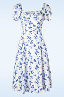 Femke Floral swing jurk in wit en ceder blauw