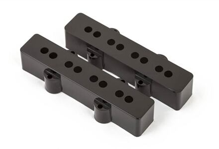 Fender 0992038000 pickup covers Jazz Bass®, black, plastic, set of 2