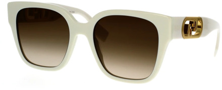 Fendi Glamoureuze vierkante zonnebril met Fendi-motief Fendi , White , Dames - 54 MM