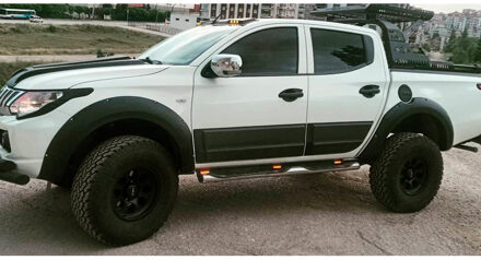 Fiat Oneway Set spatbordverbreders (Fender Flares) Mitsubishi L200 Triton 5 2015-2019 & Fiat Fullback OWFF02005