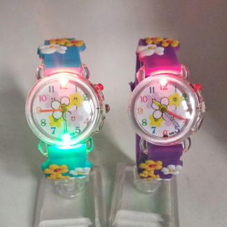 Flashing Light Source Child Boys Girls Watches Kids Electronic Colorful Glow Baby Birthday Gift Clock Children Watch 5 Flowers