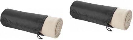 Fleece deken of plaid - 2x - bank/bed - beige - 150 x 120 cm - reisdeken met tasje
